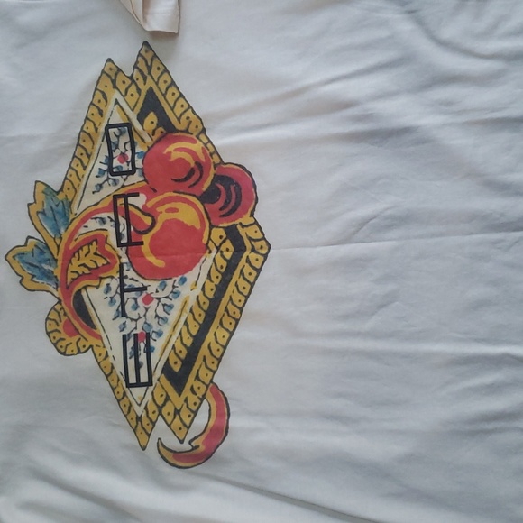Etro T-Shirt! EUC! - Picture 7 of 7